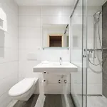 Quellenhof - Self Check-in & Adults Only Hotell