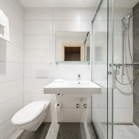 Quellenhof - Self Check-in & Adults Only Hotel