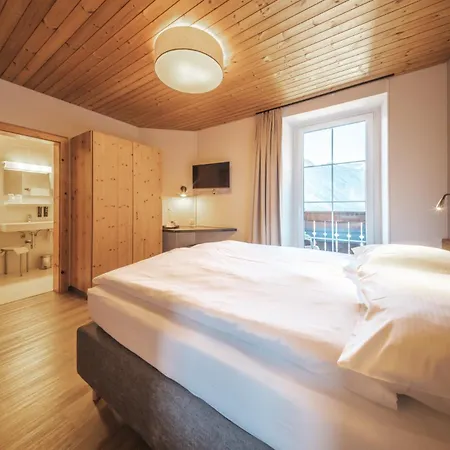 Quellenhof - Self Check-in & Adults Only Hotel Arosa