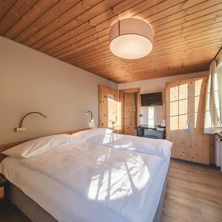 Quellenhof - Self Check-in & Adults Only Arosa