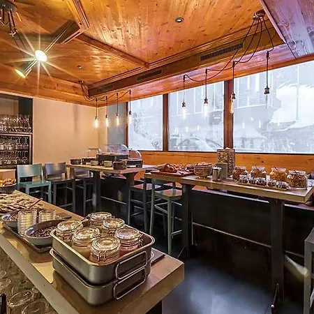 Hotel Quellenhof - Self Check-in & Adults Only Arosa