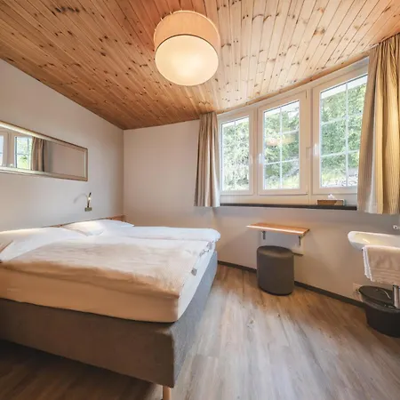 Отель Quellenhof - Self Check-in & Adults Only Ароза