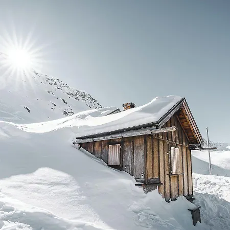 Отель Quellenhof - Self Check-in & Adults Only 3*